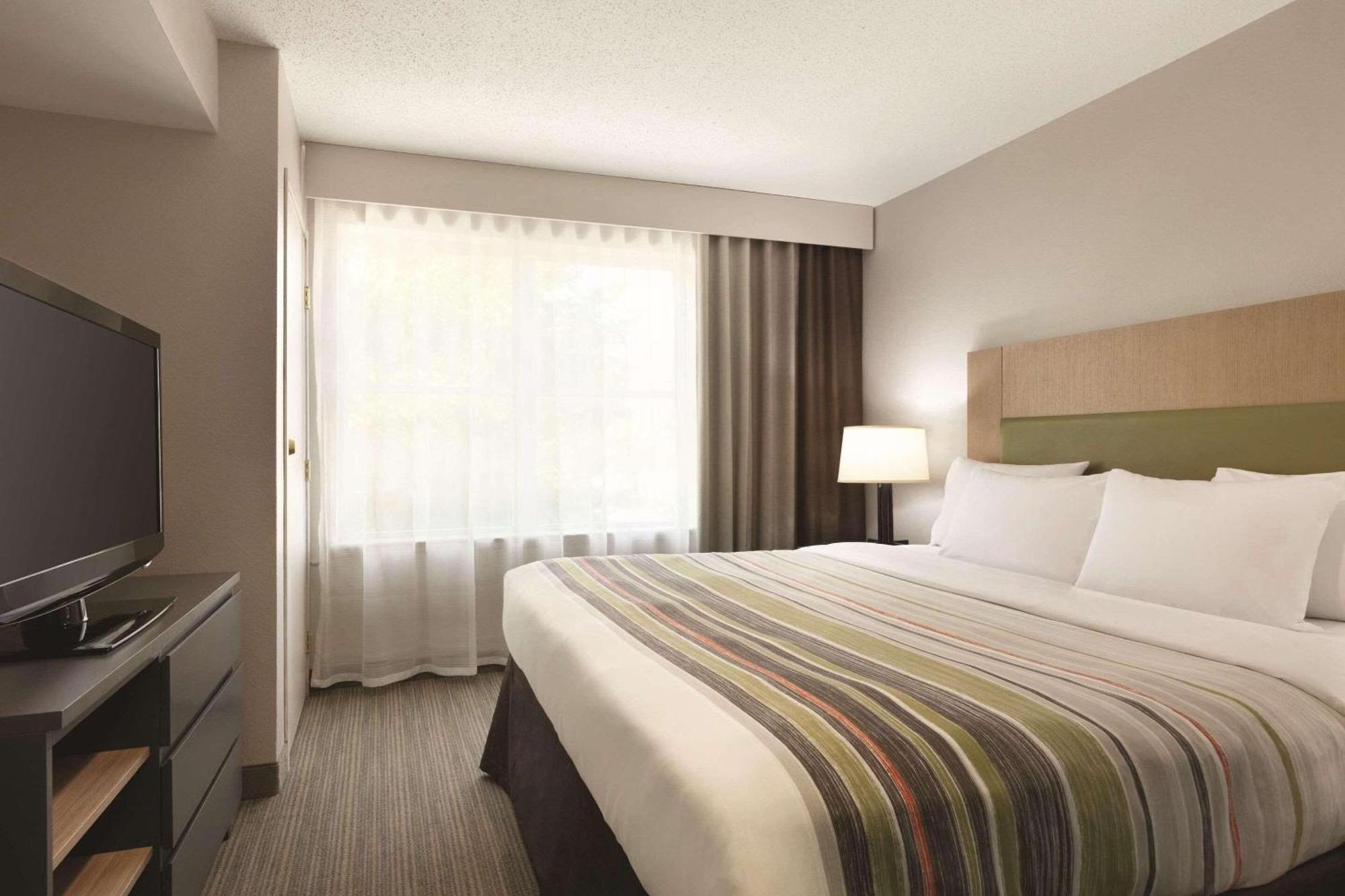 Country Inn & Suites By Radisson, Washington, Dc East - Capitol Heights, Md エクステリア 写真